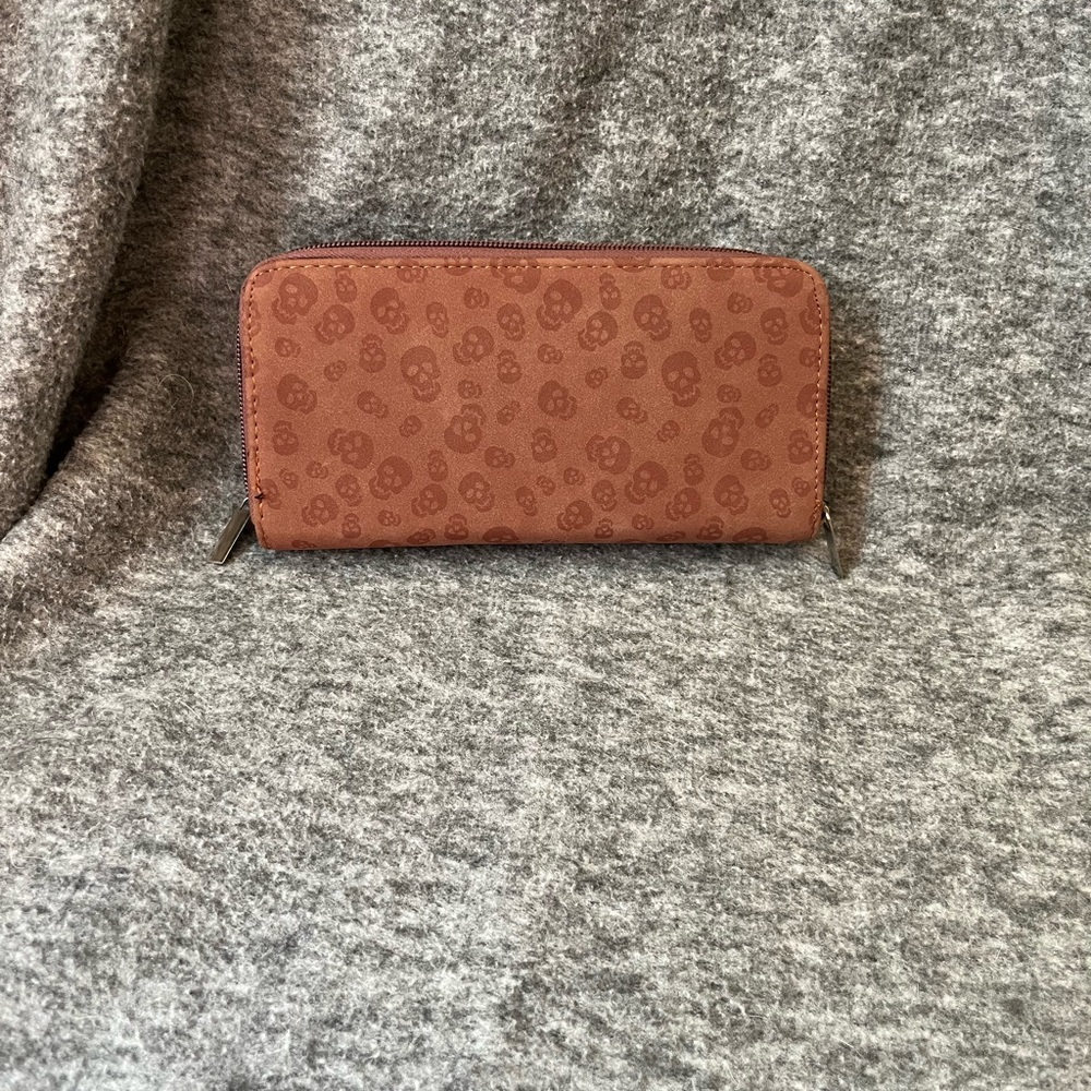 Brown skull wallet